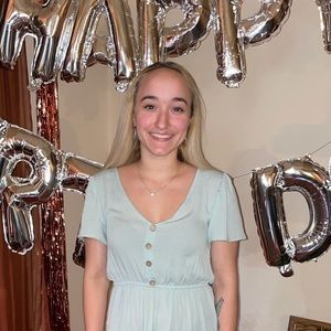 Meet your Posher, Victoria